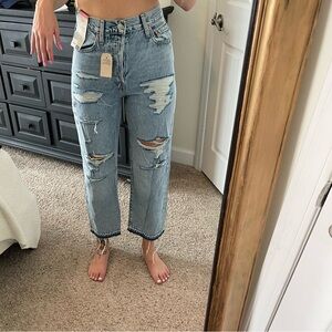 Levi’s Jeans NWT. Ribcage Straight Flare.